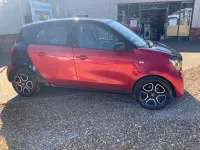 Used Smart ForFour Premium 70 HP (51 kW) 2015 Red Hatchback