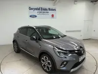 Used Renault Captur Techno 142 HP (104 kW) 2023 Grey/black SUV