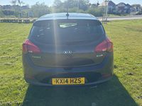 Używany Kia Ceed 2014 Czarny Hatchback