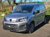 New Peugeot Partner 131 HP (96 kW) 2026 Kiama blue MPV
