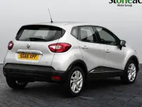 Used Renault Captur Dynamique 90 HP (66 kW) 2017 Silver SUV