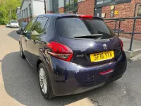 Second-hand Peugeot 208 Allure 2016 Albastru Hatchback