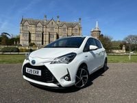 Second-hand Toyota Yaris Hybrid 100 CP (73 kW) 2019 Alb Hatchback