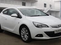 Used Vauxhall Astra GTC SRi 140 HP (102 kW) 2017 White Coupe