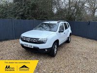 Used Dacia Duster Ambiance 110 HP (80 kW) 2015 White SUV