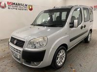 Używany Fiat Doblò Dynamic 77 KM (56 kW) 2010 Srebrny Minivan