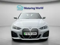 Usado BMW i4 M Sport 250 kW (340 CV) 2025 Gris Berlina