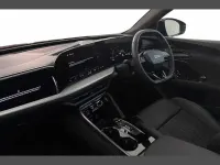 Used Audi Q5 Advanced 200 HP (147 kW) 2025 Red SUV
