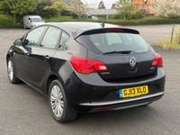 Gebraucht Vauxhall Astra 2013 Schwarz Kleinwagen