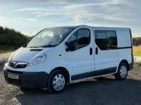 Used Vauxhall Vivaro 115 HP (84 kW) 2014 White MPV