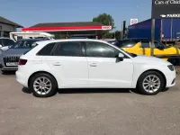 Used Audi A3 2015 White Hatchback