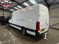 Used Mercedes Sprinter Progressive 150 HP (110 kW) 2022 White Van