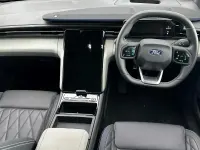 Begagnad Ford Explorer Premium 210 kW (286 HK) 2024 Grå SUV