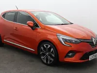 Used Renault Clio Version S 2022 Orange Hatchback