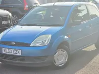 Used Ford Fiesta Finesse 75 HP (55 kW) 2004 Blue Hatchback