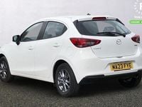 Usado Mazda 2 75 HP (55 kW) 2023 Branco Citadino