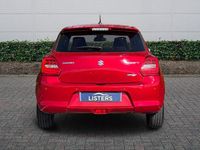 Usado Suzuki Swift SZ5 83 HP (61 kW) 2022 Vermelho Citadino