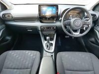 Begagnad Mazda 2 Center-Line 116 HK (85 kW) 2024 Vit Halvkombi