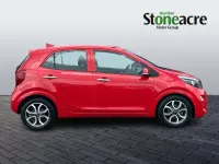 Used Kia Picanto 84 HP (61 kW) 2019 Red Hatchback