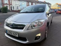 Used Toyota Auris Hybrid 2012 Silver Hatchback