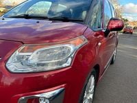 Used Citroën C3 Picasso Exclusive 2013 Red MPV