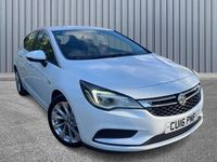 Used Vauxhall Astra Design Edition 2016 White Hatchback