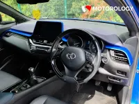 Used Toyota C-HR 115 HP (84 kW) 2016 Blue SUV