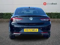 Usado Vauxhall Insignia GS Line 122 CV (89 kW) 2022 Negro Utilitario