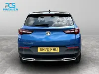 Used Vauxhall Grandland X SRi 130 HP (95 kW) 2020 Blue SUV