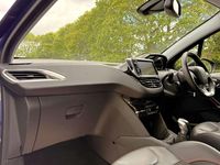 Used Peugeot 208 GT-line 110 HP (80 kW) 2016 Blue Hatchback