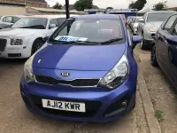 Used Kia Rio 90 HP (66 kW) 2012 Blue Hatchback