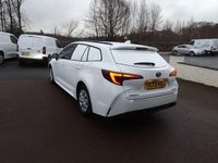 Begagnad Toyota Corolla 140 HK (102 kW) 2023 Vit Van