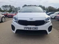 Used Kia Carens 135 HP (99 kW) 2018 White MPV