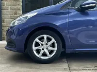 Used Peugeot 208 Active 75 HP (55 kW) 2016 Blue Hatchback