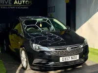 Used Vauxhall Astra Design Edition 136 HP (100 kW) 2017 Black Hatchback