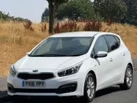 Used Kia Ceed 2016 White Hatchback