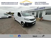 Usado Vauxhall Vivaro S 100 HP (73 kW) 2022 Branco Monovolume