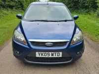 Used Ford Focus Zetec 100 HP (73 kW) 2009 Blue Estate