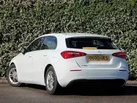 Used Mercedes A180 SE 136 HP (100 kW) 2020 White Hatchback