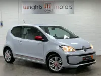 Begagnad VW up! Beats 2017 Silver Halvkombi