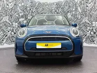Used Mini ONE Classic 102 HP (75 kW) 2022 Blue Hatchback