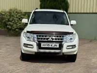 Used Mitsubishi Shogun 197 HP (144 kW) 2015 White SUV