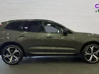 Second-hand Volvo XC60 R-Design Pro 250 CP (183 kW) 2021 Gri SUV