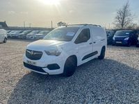 Used Vauxhall Combo Sportive 100 HP (73 kW) 2020 White MPV