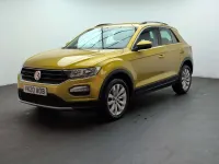 Used VW T-Roc SE 150 HP (110 kW) 2020 Yellow SUV