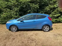 Used Ford Fiesta Zetec 2012 Blue Hatchback