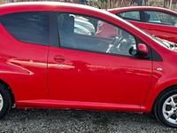 Used Citroën C1 VTR Sport 68 HP (50 kW) 2012 Red Hatchback
