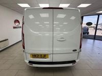 Used Ford Transit Custom Limited 130 HP (95 kW) 2021 White Van