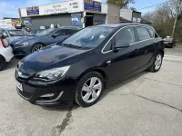 Used Vauxhall Astra SRi 165 HP (121 kW) 2015 Black Hatchback