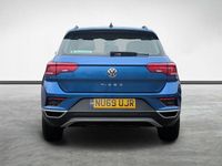 Used VW T-Roc SE 148 HP (108 kW) 2019 Blue SUV